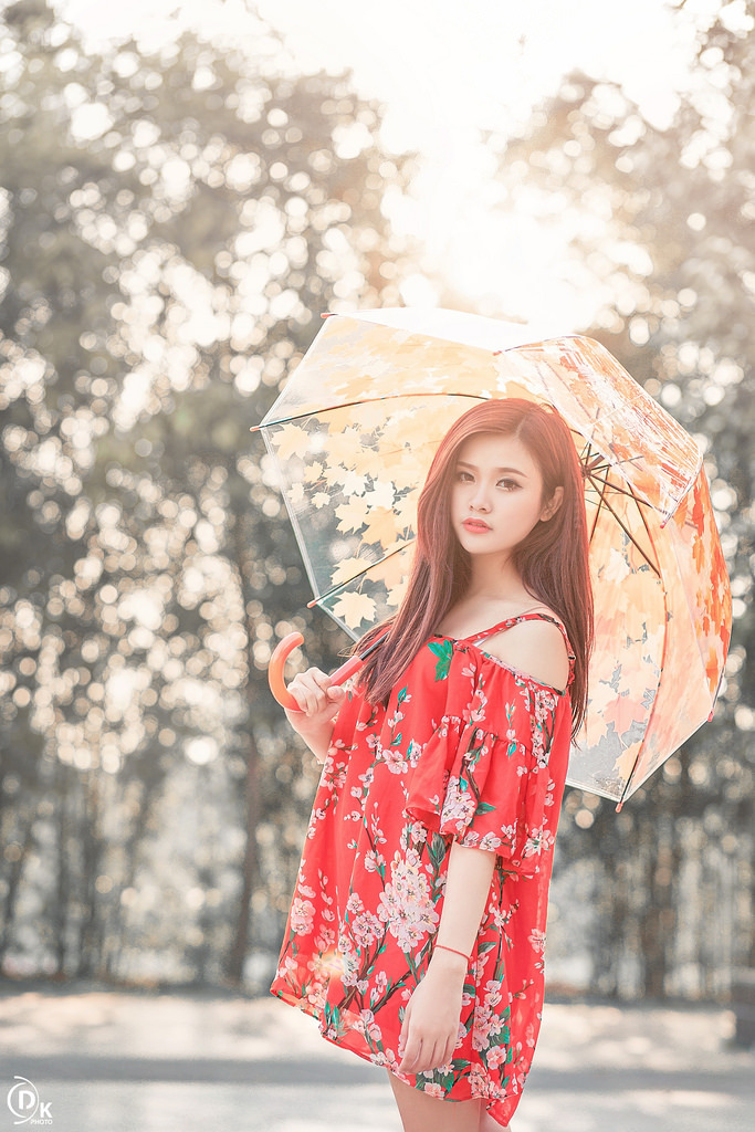 美女全部衣服抛光